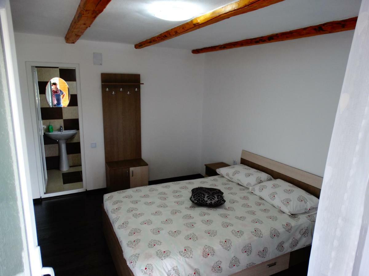 Hotel Casa Veche Corbeni Esterno foto
